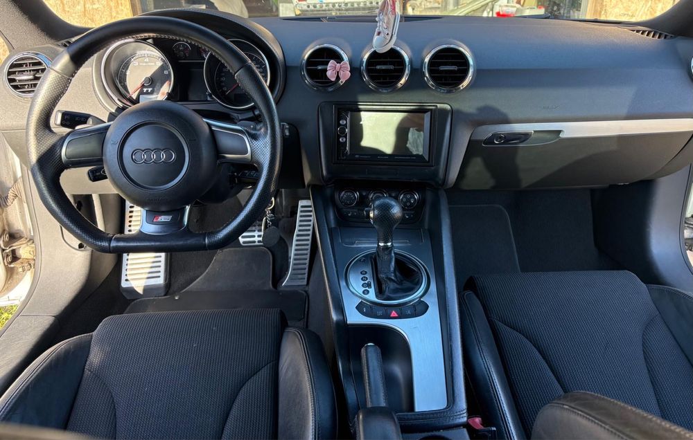 Audi TT ,200 CP an 2007