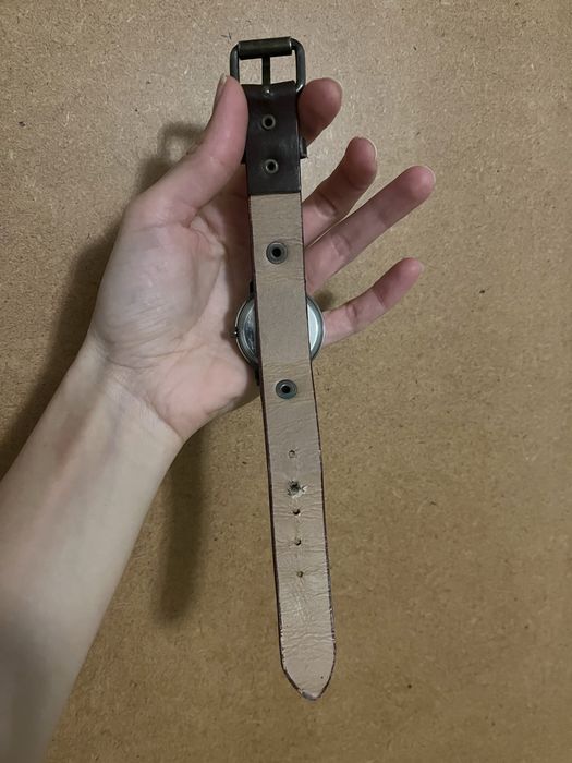 Дамски часовник с дизайн на Айфеловата кула