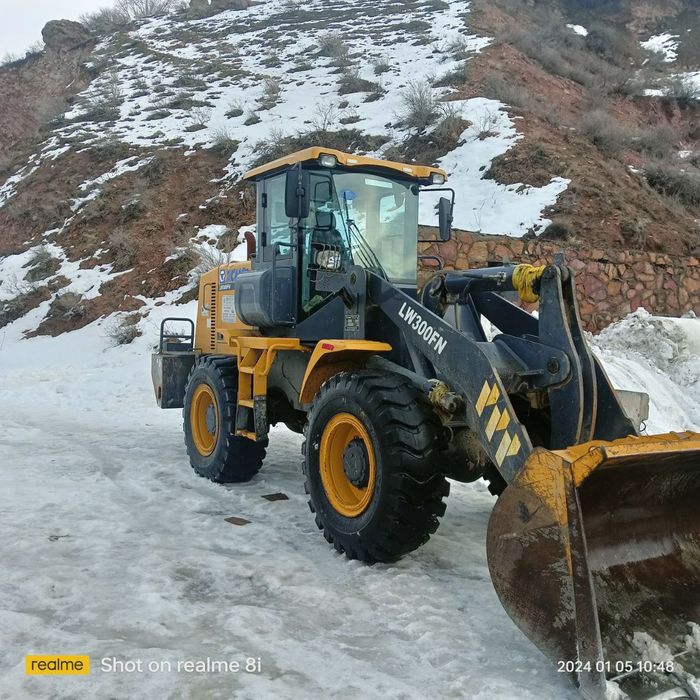 Погрузчик фронтальный 1.8 хизматлари тошкент шахар ва вилояти