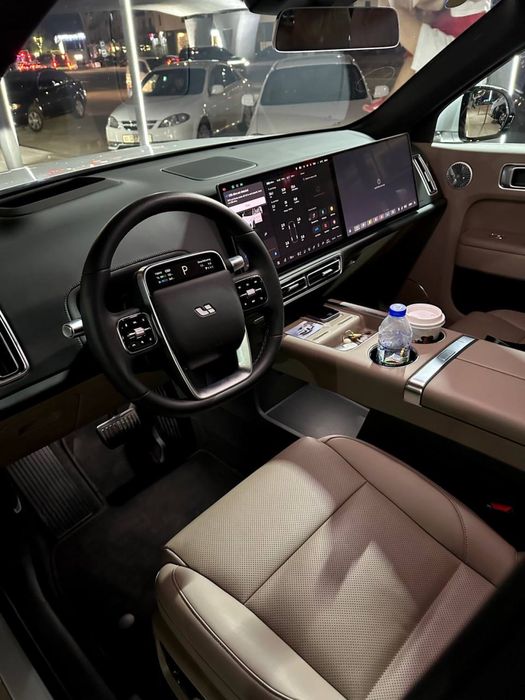 Lixiang li8 2025