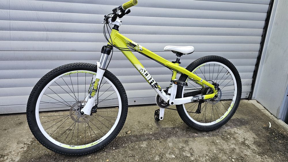 26 " Scott voltage xs