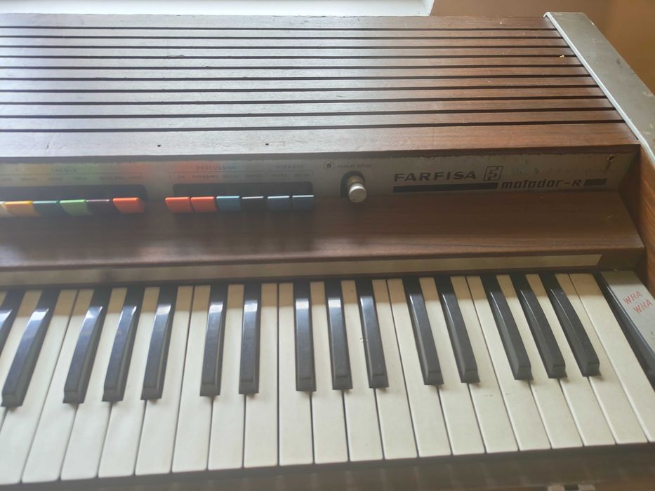 Set instrumente muzicale vintage: Farfisa Matador-R + Yamaha PSS-590 + Vermona Regent 660