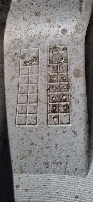 Диски комплект.      .