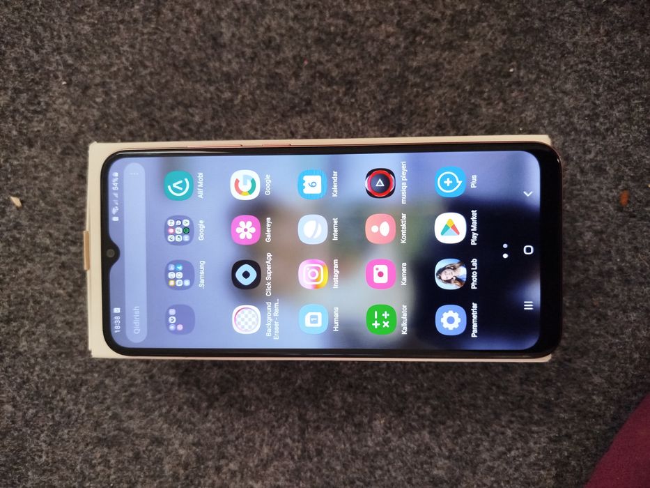 Samsung Galaxy A04e sotiladi