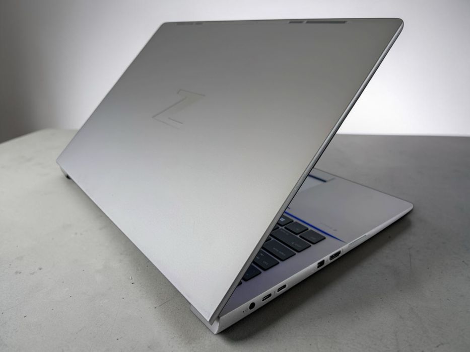 HP Zbook Fury 16" G9 4k+ 120Hz i9-12950HX 128RAM 2TBSSD RTX A5500 16GB