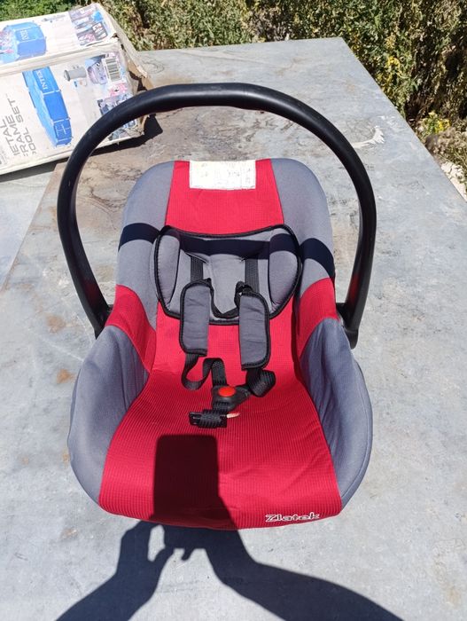 Авто кресло продам