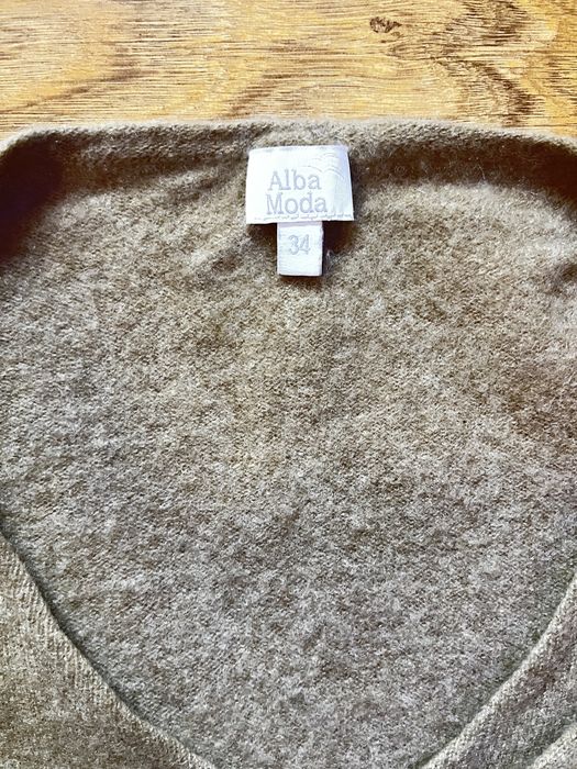 Продавам дамски гащеризон