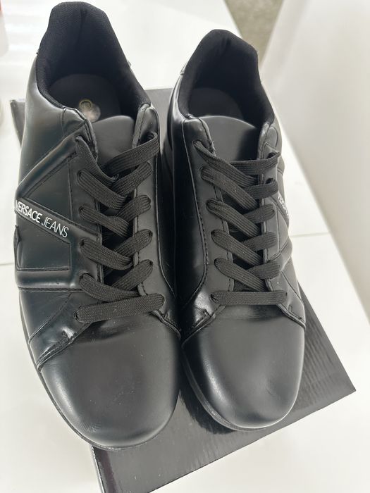 Adidasi Versace barbati 43