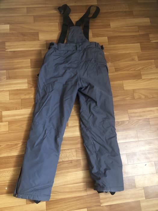 Горнолыжный костюм