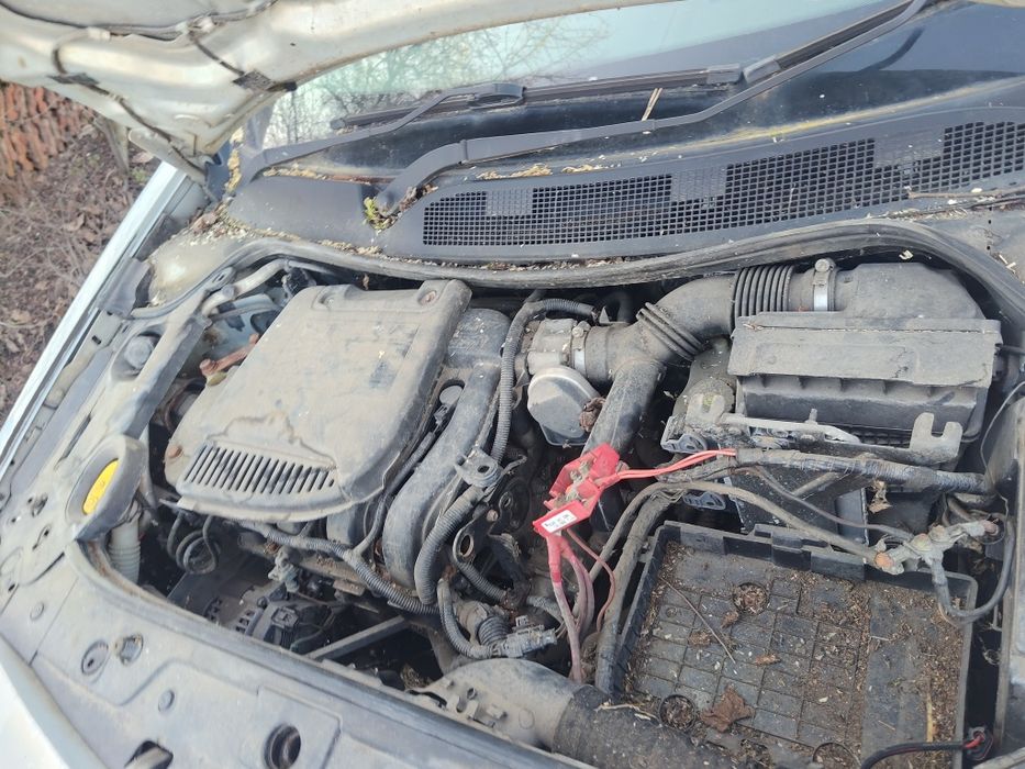 Renault Megane coupe cabriolet 1.4 или 1.6 16 v