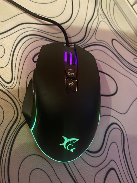 Tastatura + mouse ca cadou