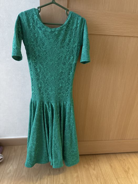 Продам  Рейтинговое нежное платье