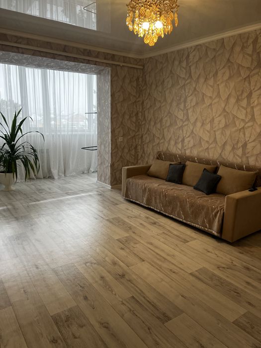 Продам 3 комнатную квартиру