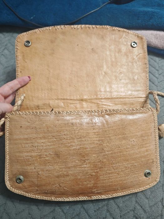 Дамско чанта от естествена кожа