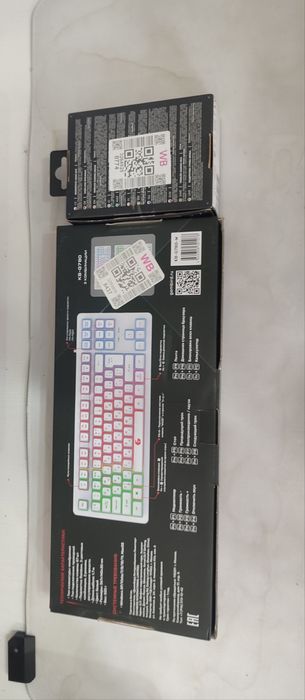 Продам комплект коврик мышка клавиатура