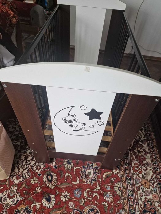 Vând pătuț copii de la 0 la 6 ani!