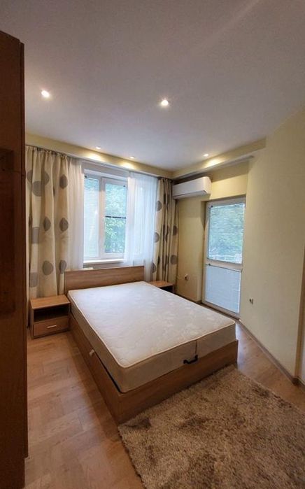 Дава се под наем Едностаен апартамент в Банкя - 40 кв.м за 450 € - Снимка #1