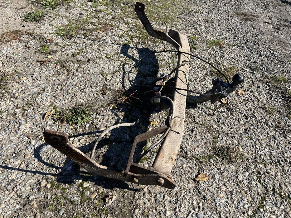 Теглич за Пежо 307 комби