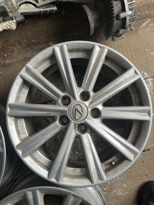 Диски на тойоту R 17