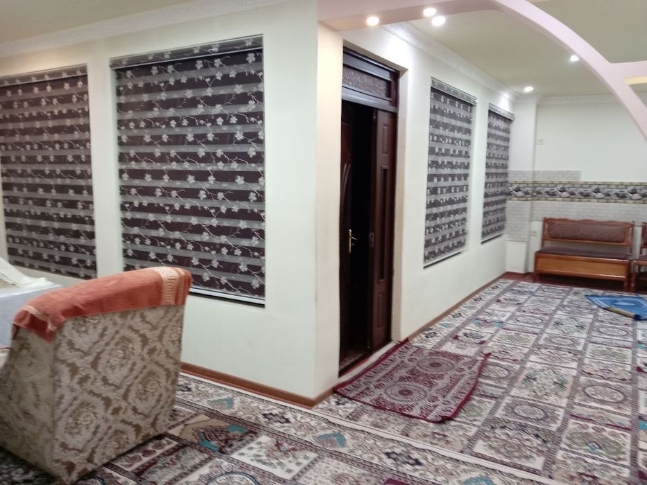 5 хонали уй сотилади.