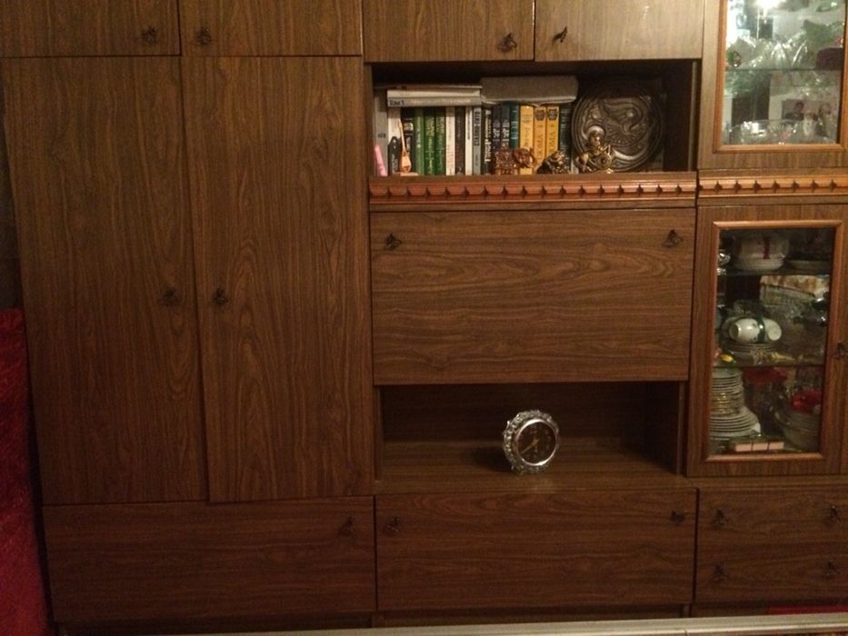 Продается шкаф-стенка