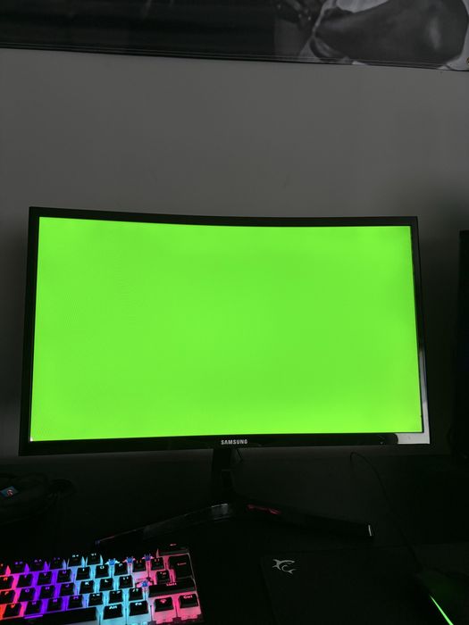 Monitor LED Samsung 24" Curved, 60 HZ,  Full HD, D-Sub, HDMI