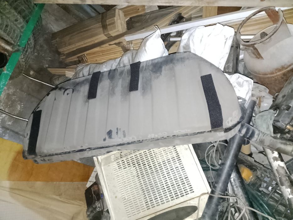 Продам бензобак от Мерседес 124