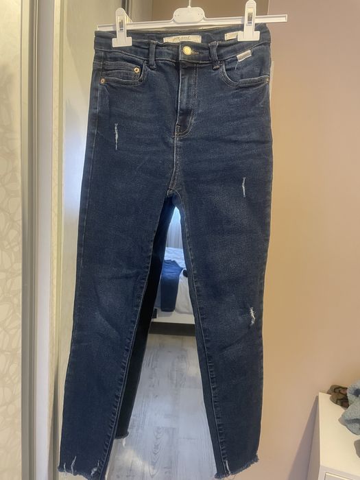 Дамски дънки 36 размер