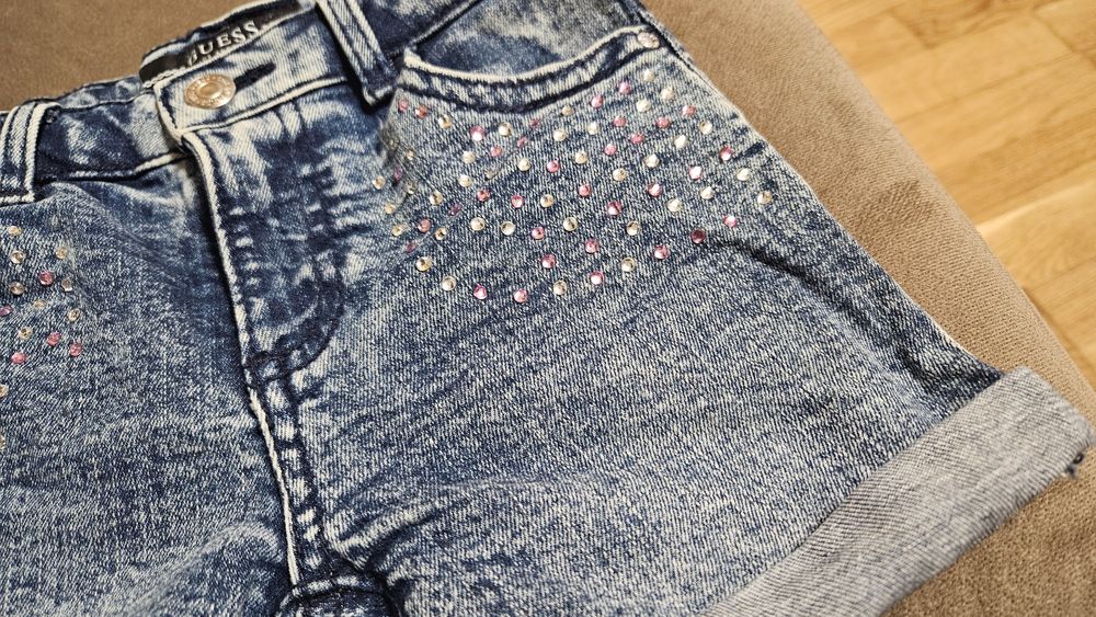 Детски дънки GUESS