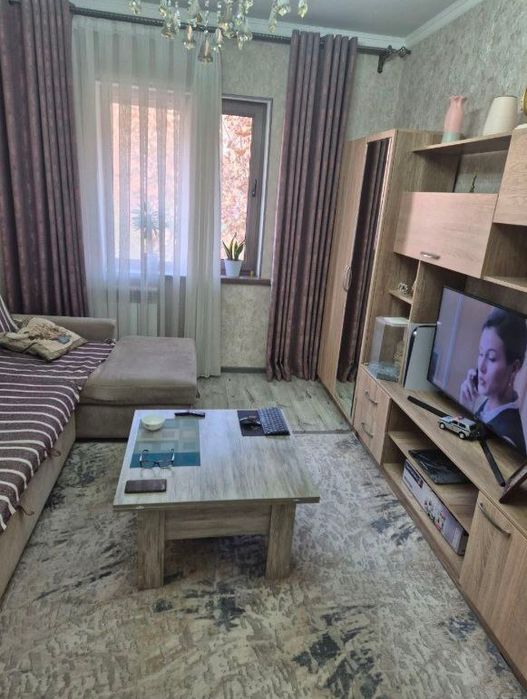 Продаю 1 в 2-х комнатную квартиру Сергели 1