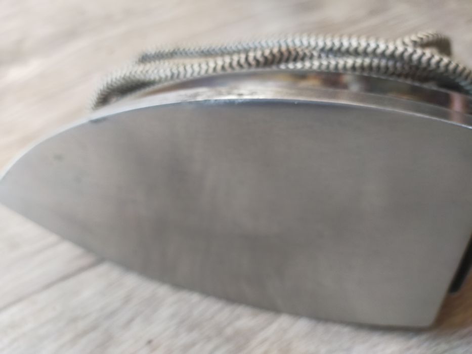 ПРОДАМ Уутюг СССР новый