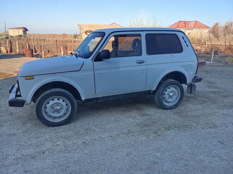 Нива 2012 год продам