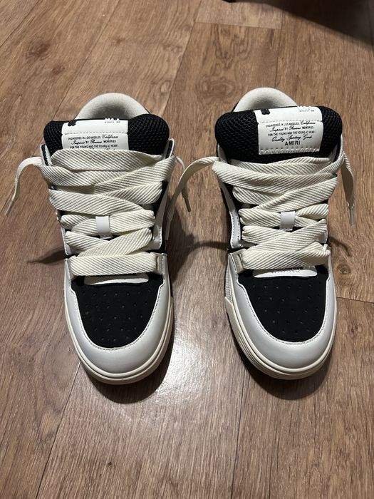 Кроссовки бренда AMIRI