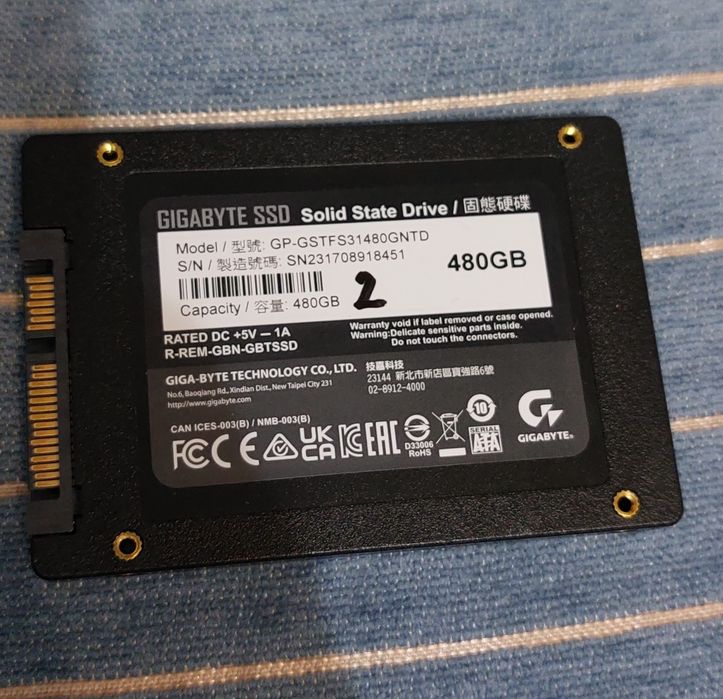 SSD 2.5 480GB, 512GB