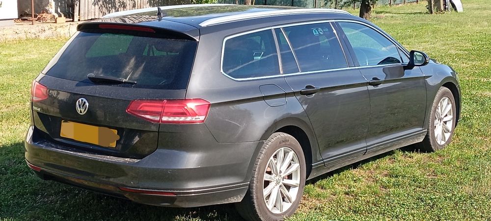 Dezmembrez/Piese Volkswagen Passat B8