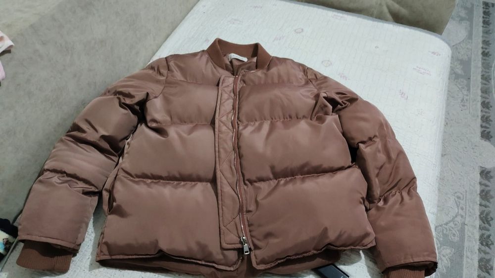Продам куртку в отличном состоянии