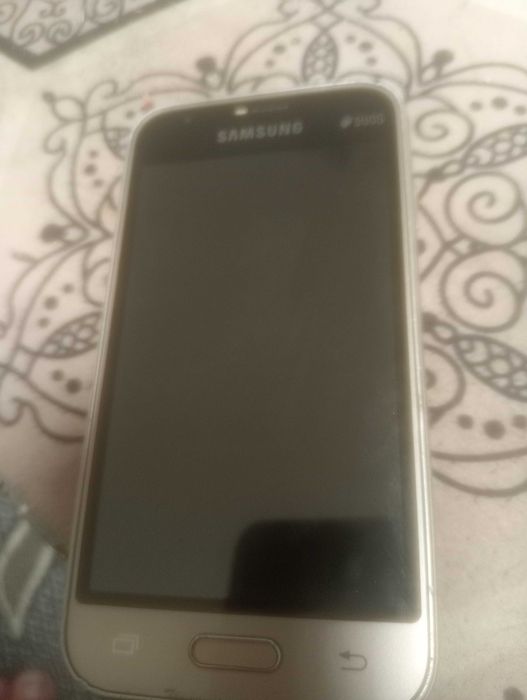 Samsung J1 mini продам