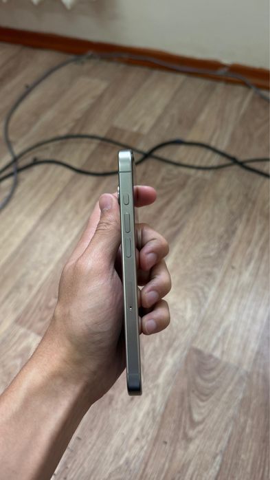 Iphone 15 pro (256gb) Natural Titanium