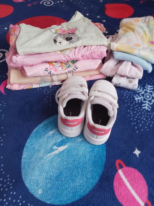 Lot fata măr 98+adidasi 26