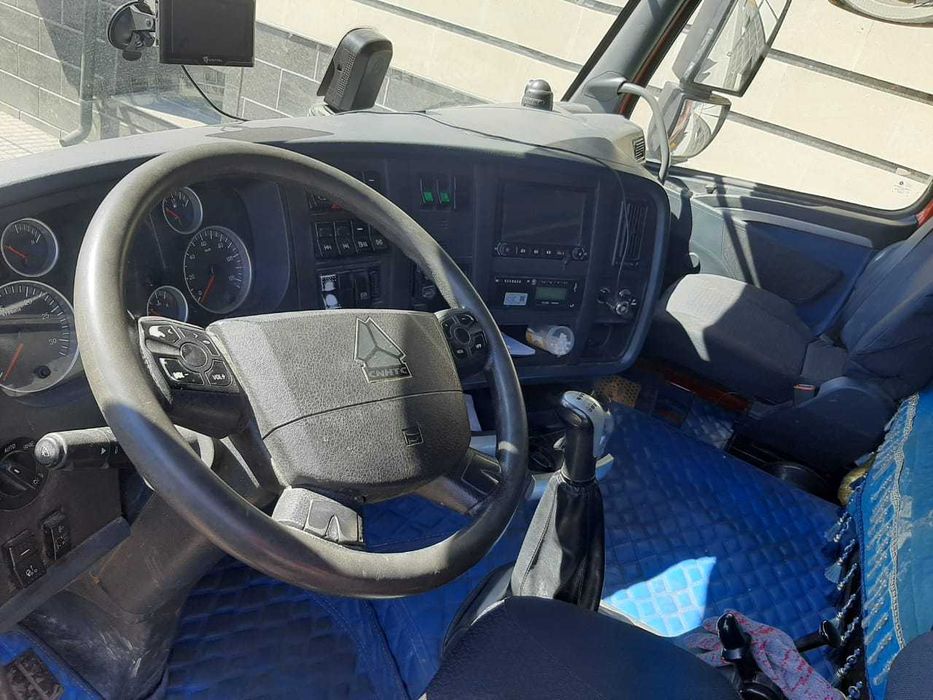 Продам HOWO Тягач 2024 г.