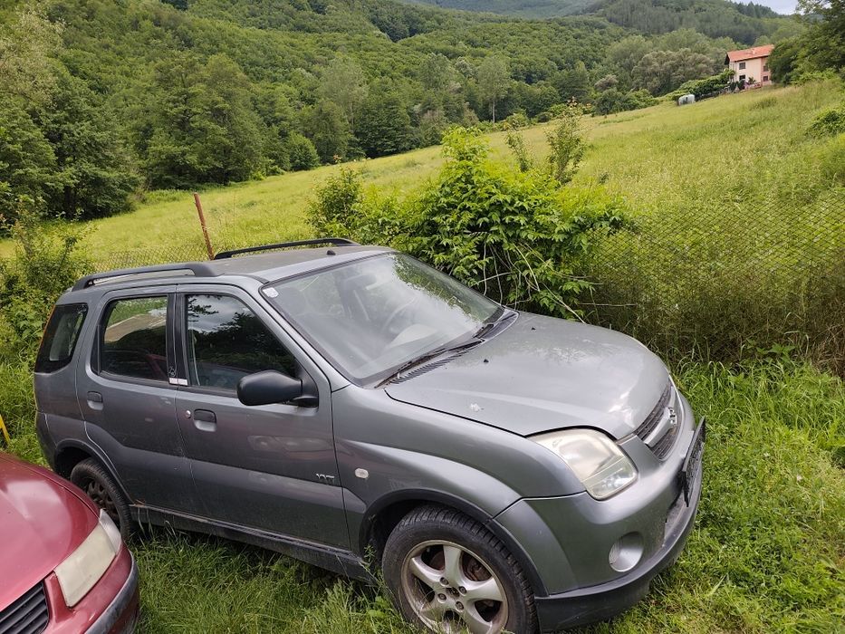 Продавам ново внос Suzuki Ignis