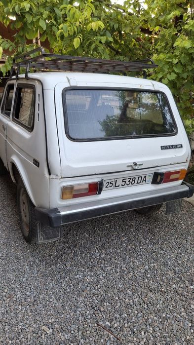 Niva 4×4  (Vaz 2121) narxini kelishamiz
