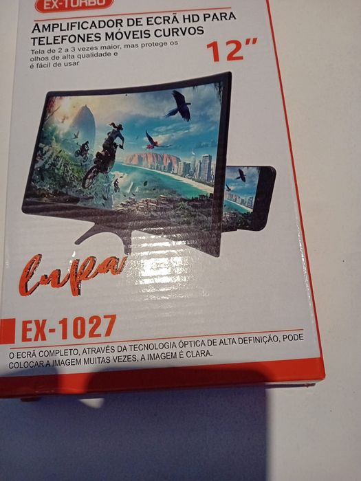 Amplificador de ecran ,(mărește imaginea  la telefon)