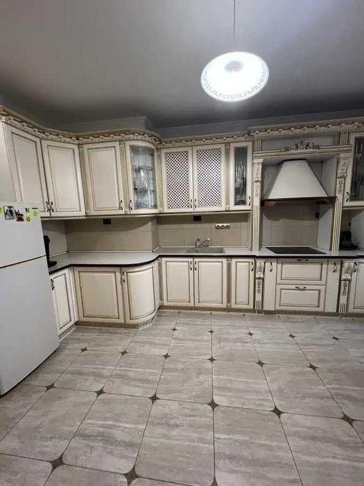 Дава се под наем Двустаен апартамент в София, Зона Б-18 - 65 кв.м за 408 € - Снимка #1