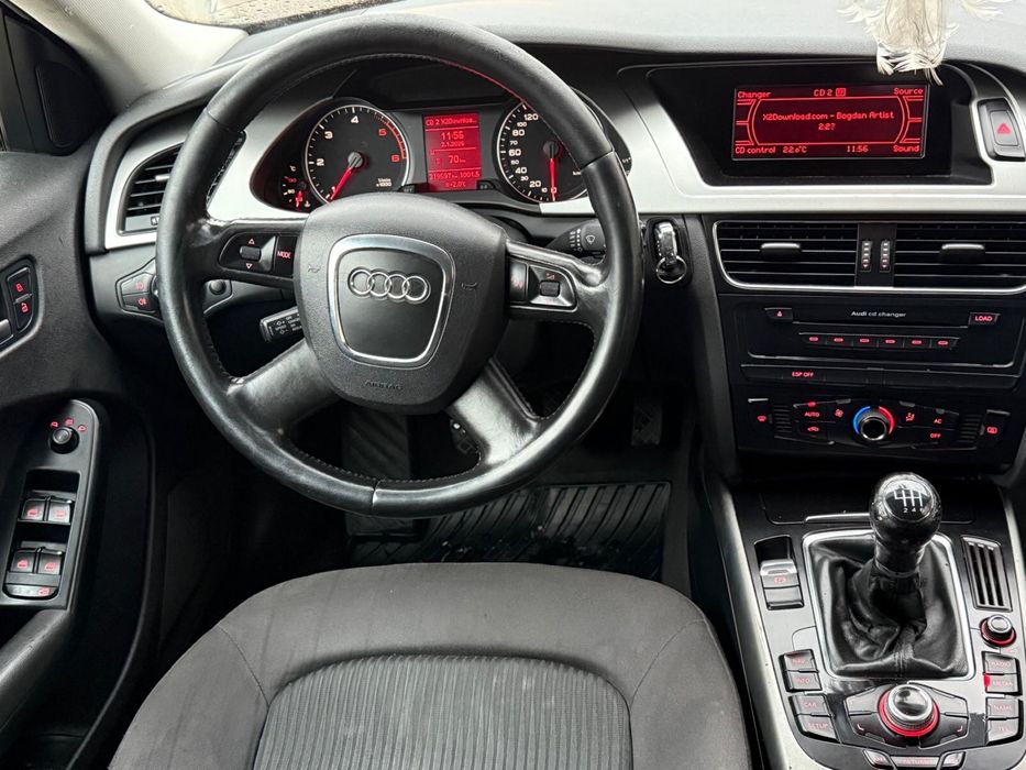 Audi A4 B8  2.0 TDI