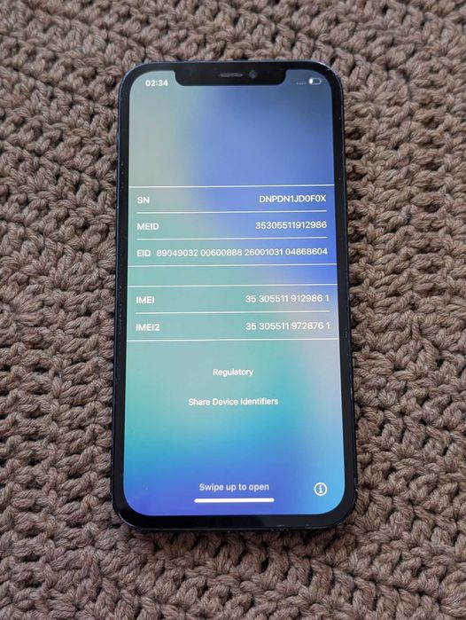 iPhone 12 DEFECT pt piese (display,bateria are doar 202 incarcari) etc