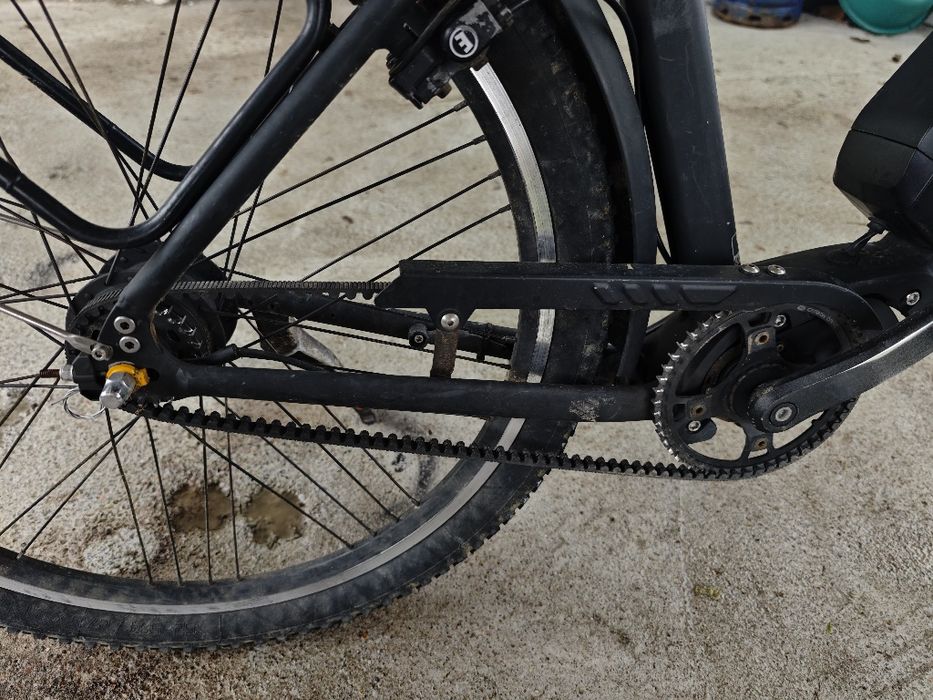 Vând bicicleta electrica Shimano cu curea