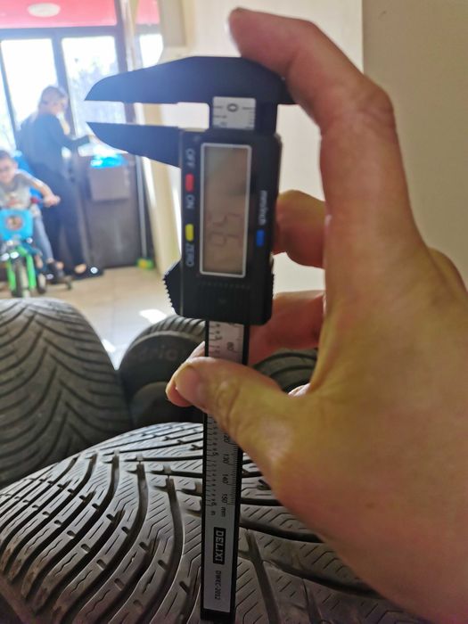 Mercedes джанти с зимни гуми Bf Goodrich 205/55/16