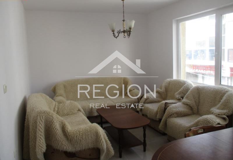 Дава се под наем Двустаен апартамент в Варна, Център - 72 кв.м за 408 € - Снимка #2