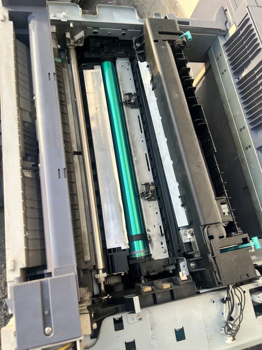 Принтеры на запчасти, есть еще пару